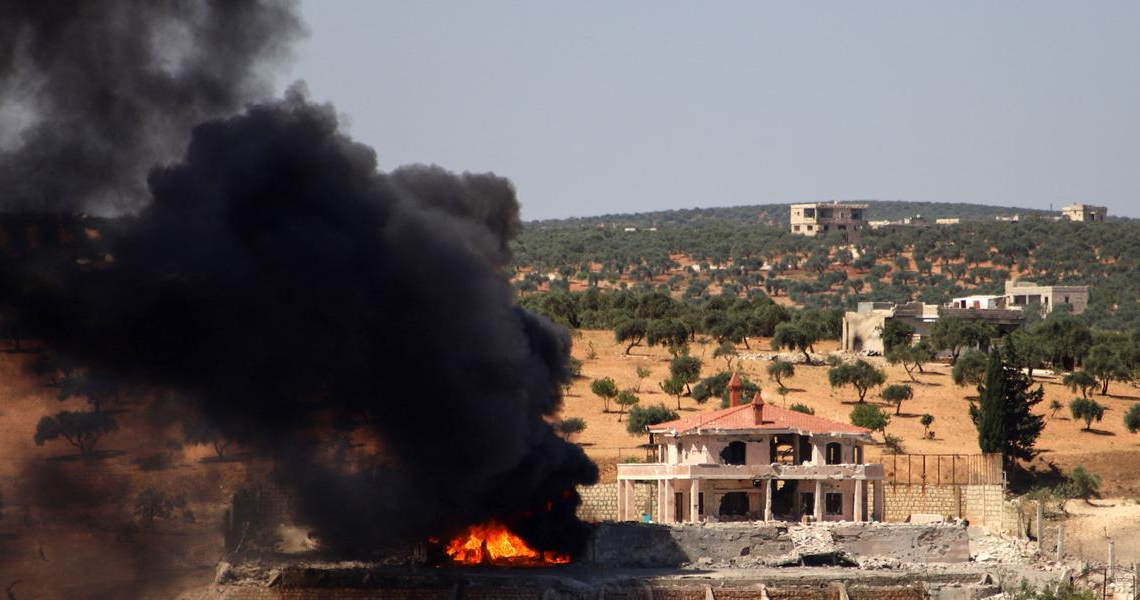 En Syrie, des frappes aériennes russes sur la région rebelle font au moins treize morts et trente blessés