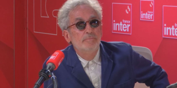Mathieu Belezi remporte le prix  France Inter avec « Attaquer la terre et le soleil », roman sur la conquête de l&rsquo;Algérie par l&rsquo;armée française