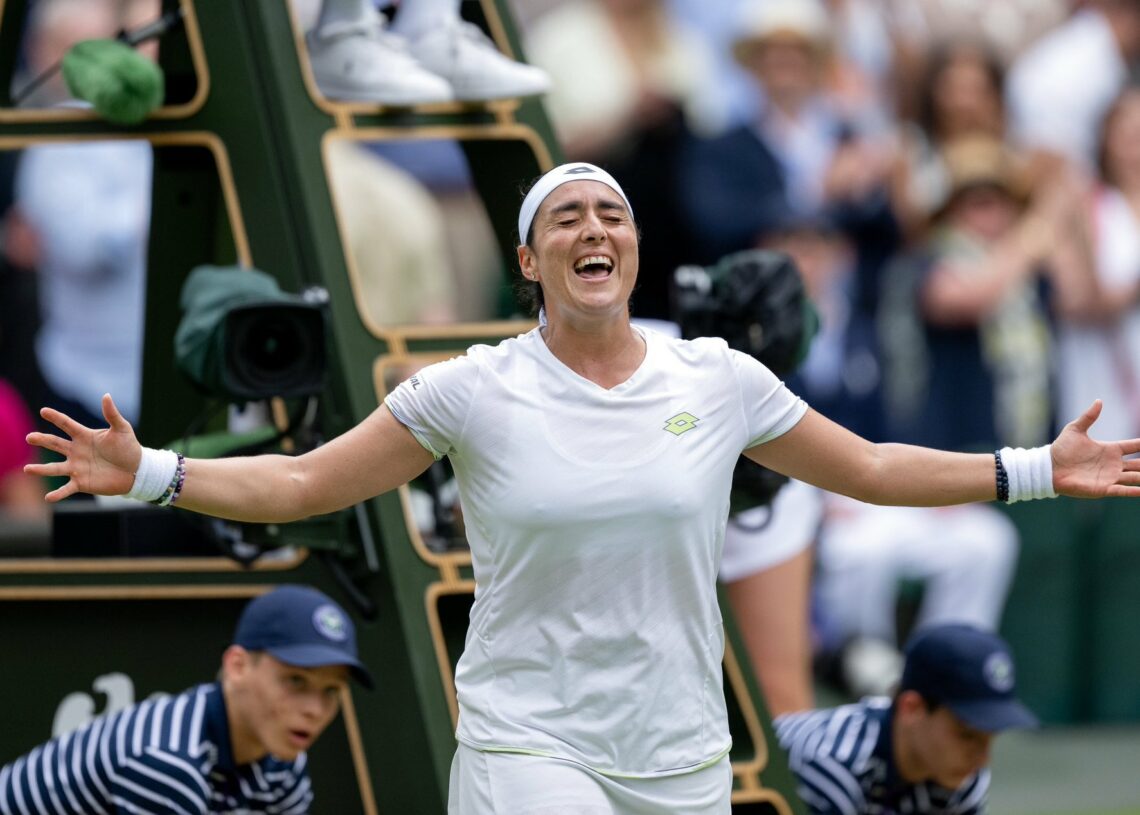 Wimbledon: Héroïque Ons va en finale