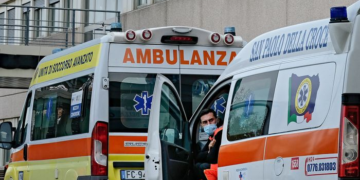 Italie : ils simulent un malaise pour voyager gratuitement en ambulance