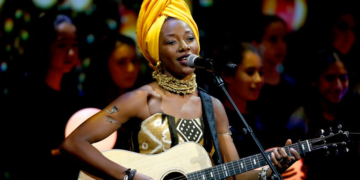 Festival International de Hammamet: la chanteuse malienne Fatoumata Diawara annule son concert
