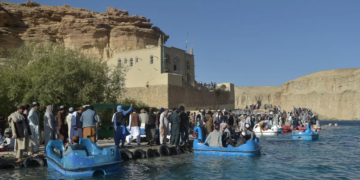 Afghanistan : Des ONG dénoncent la décision « cruelle » d’interdire aux femmes  l’accès au parc Band-e-Amir