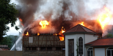 France: 11 morts dans l&rsquo;incendie d&rsquo;un gîte en Alsace