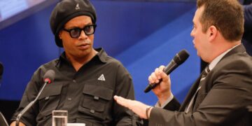 Arnaques à la cryptomonnaie: Ronaldinho soupçonné d&rsquo;escroquerie