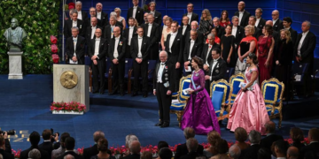 Prix Nobel : l&rsquo;invitation de l&rsquo;ambassadeur russe au dîner de gala  suscite la polémique