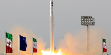 Noor 3: l’Iran lance son troisième satellite militaire