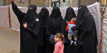 Egypte: l’interdiction prochaine du niqab à l’école agite le pays