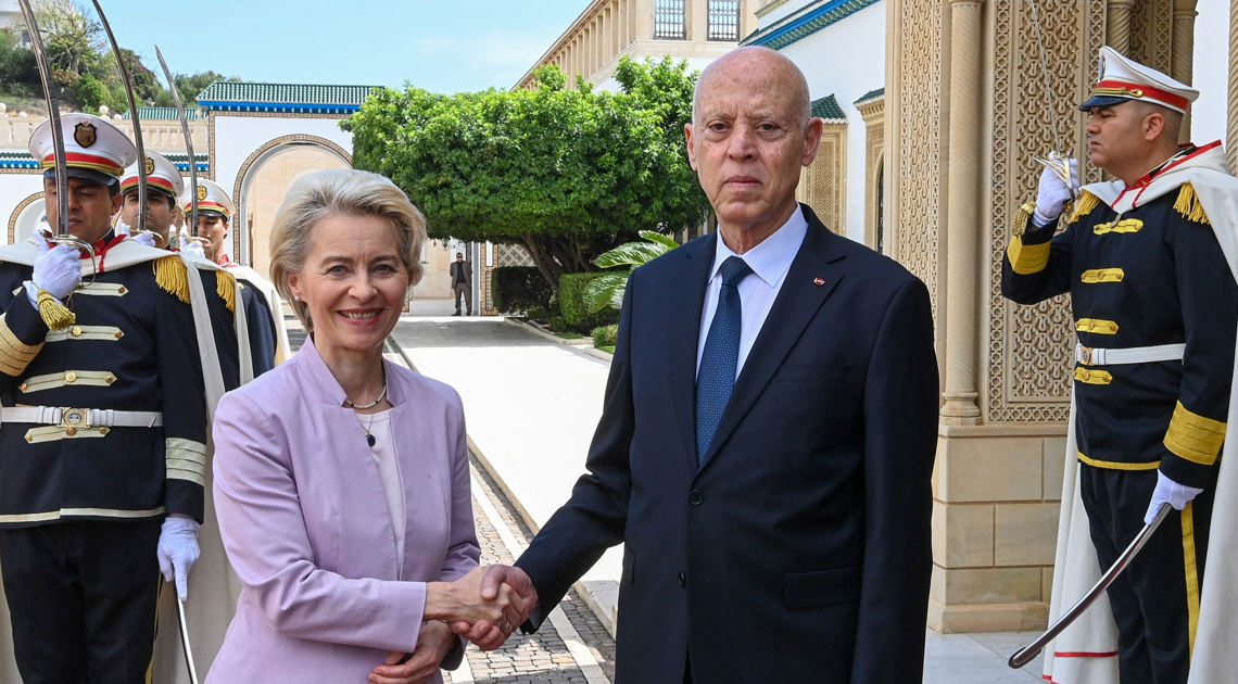 Accord migratoire: Ursula Von der Leyen visée par une enquête et sommée de s’expliquer sur le respect des droits humains en Tunisie