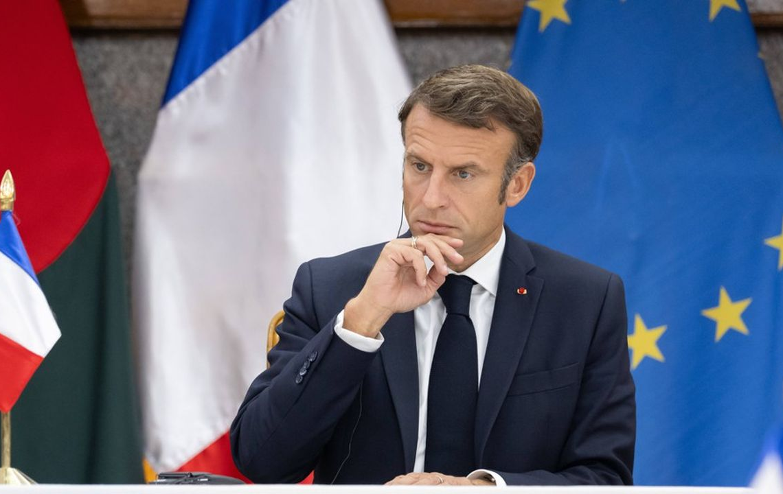 Coup d&rsquo;Etat au Niger: Emmanuel Macron annonce que l&rsquo;ambassadeur de France est « pris en otage »