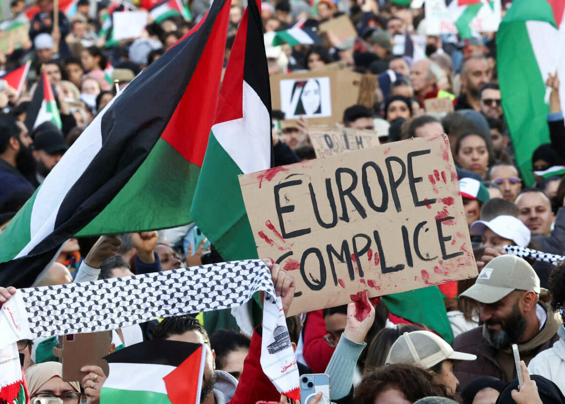 Deux poids, deux mesures