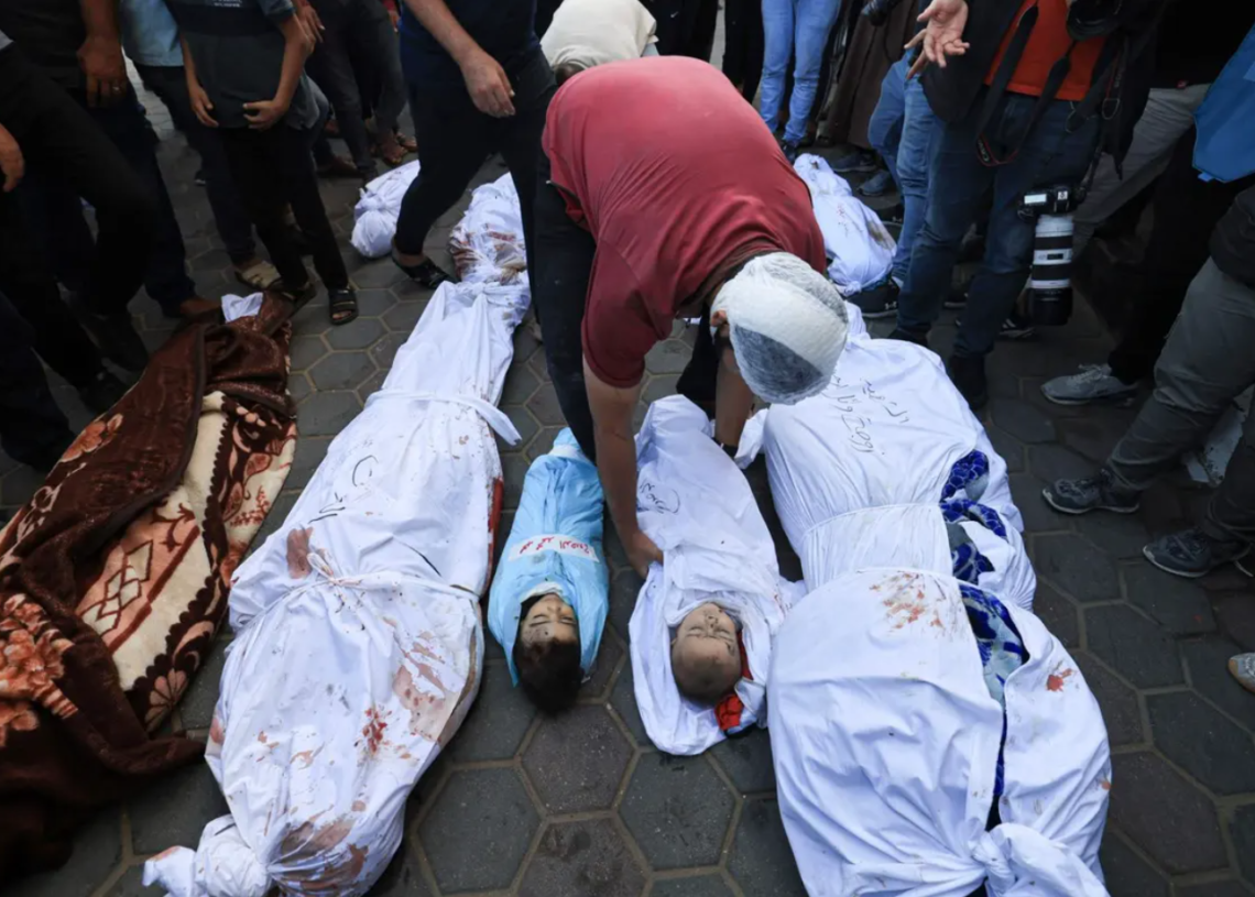Biden n&rsquo;a pas « confiance » dans les bilans palestiniens: Le Hamas publie une « liste nominative » des victimes à Gaza