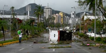 Le Mexique se mobilise pour venir en aide à Acapulco, ville dévastée par l&rsquo;ouragan Otis