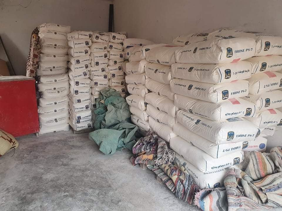 Saisie de près de 4 tonnes de farine et semoule à Ksar Hellal