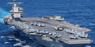 Washington envoie le plus gros navire de guerre du monde en Méditerranée, le bilan dépasse le millier de morts