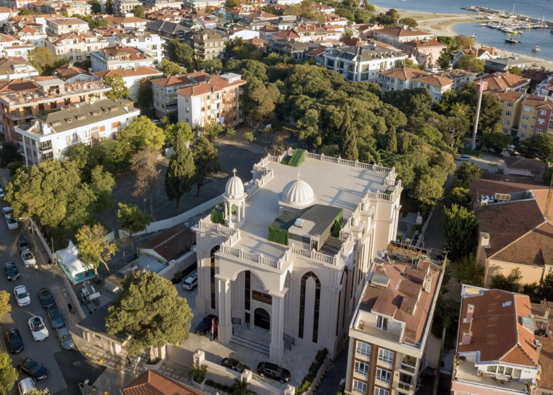 Erdogan inaugure une nouvelle église à Istanbul, la première depuis la proclamation de la Répulique
