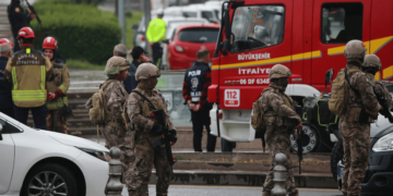 Attentat terroriste en Turquie: une explosion secoue le Parlement à Ankara