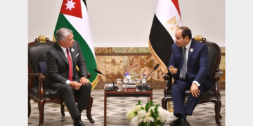 Le président égyptien Al-Sissi recevra le roi Abdallah II au Caire jeudi