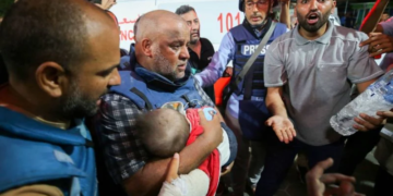 La famille d&rsquo;un journaliste d&rsquo;Al-Jazeera tuée dans un camp de réfugiés à Gaza