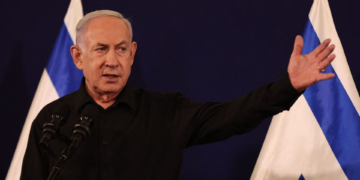 Netanyahu critique les renseignements israéliens puis se rétracte