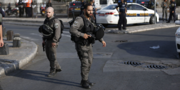 Attaque d&rsquo;un policier israélien à Jérusalem-Est par un Palestinien