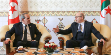 Ahmed Hachani, accompagné d&rsquo;une délégation ministérielle, en visite officielle en Algérie