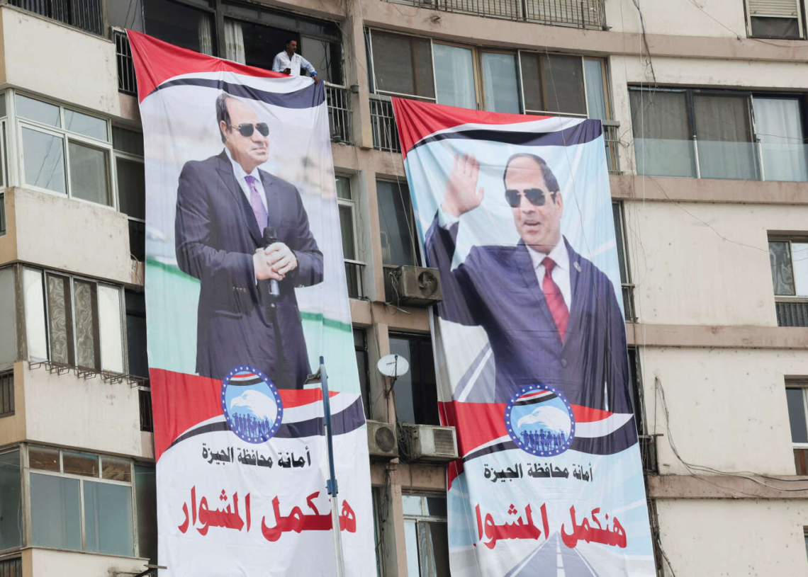 Egypte: Abdel Fattah al-Sissi brigue un troisième mandat en revendiquant « dix ans de succès »