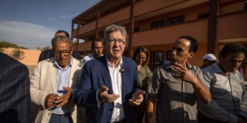 En visite au Maroc, Jean-Luc Melenchon, appelle la France à « tourner la page de l&rsquo;arrogance »