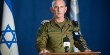 « Avertissement militaire »: Israël demande à nouveau aux Palestiniens d&rsquo;évacuer le nord de la bande de Gaza