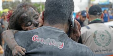 Treize morts dans une frappe israélienne sur le plus grand hôpital de Gaza
