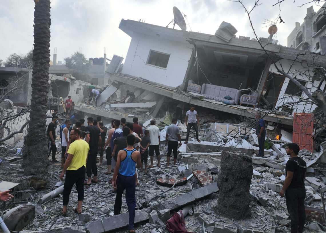 Une frappe israélienne sur un immeuble résidentiel de la bande de Gaza aurait fait 15 morts