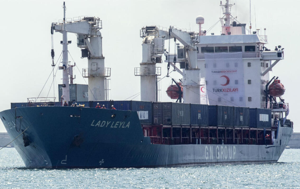 Arrivée au port égyptien d’Al-Arish d’un navire turc transportant 8 hôpitaux de campagne pour Gaza