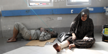 « Tous les hommes de 16 ans et plus, levez les mains en l&rsquo;air! »: Témoignage de l&rsquo;assaut israélien sur l&rsquo;hôpital Al-Shifa