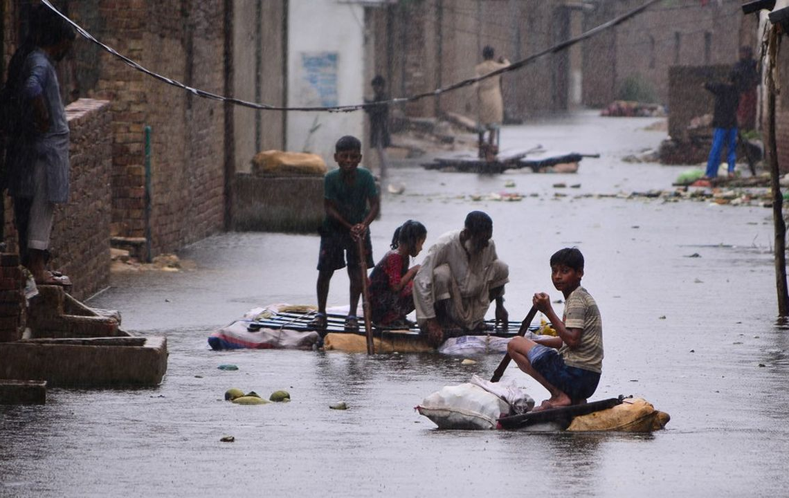 Finance climat: l’objectif de 100 milliards de dollars « probablement » atteint en 2022, avec 2 ans en retard, selon l’OCDE