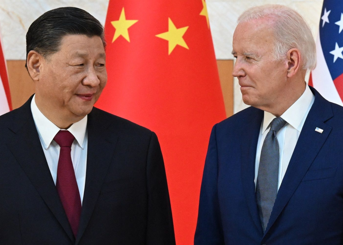Xi Jinpin décrit comme un «dictateur» par Biden: Pékin dénonce une «manipulation politique»