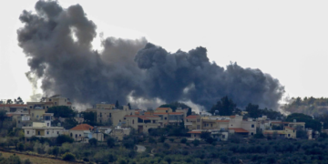 Une frappe israélienne tue une octogénaire et deux journalistes au Liban