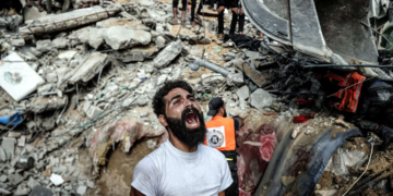 Gaza: Les civils représentent 61 % des morts dus aux frappes aériennes, selon Haaretz