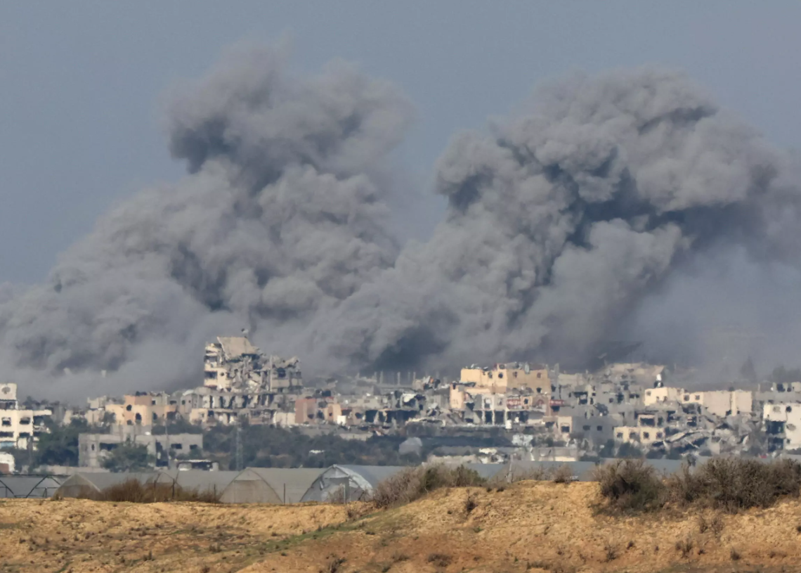 Gaza: violents combats et bombardements à Khan Younès