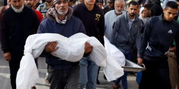 Gaza: Le ministère de la Santé du Hamas fait état de 21 110 morts dans un nouveau bilan