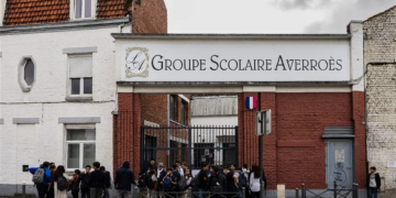 France: la décision de priver de subventions un lycée musulman divise