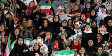 Gianni Infantino salue la présence de 3.000 femmes en tribune d&rsquo;un match du championnat iranien
