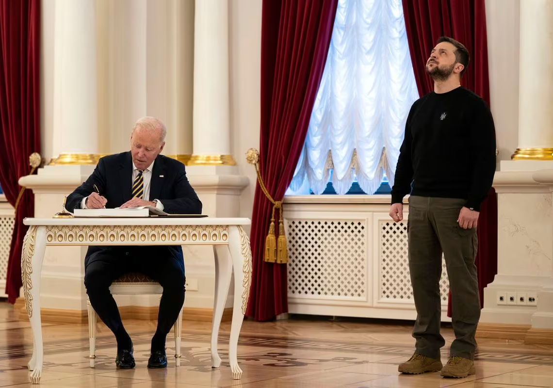 L’Ukraine de Washington à Bruxelles