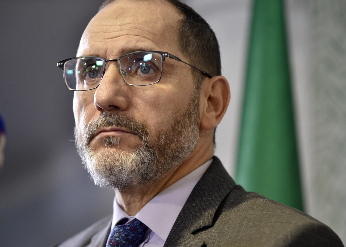 Algérie: L’ancien chef du parti islamiste interdit de quitter le territoire