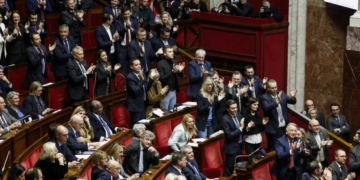 Loi immigration adoptée en France: Découvrez les mesures clés