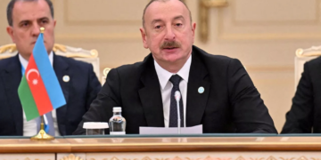 L&rsquo;Azerbaïdjan expulse deux diplomates français