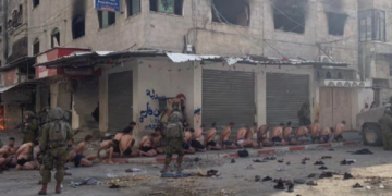 Israël diffuse des vidéos de prisonniers palestiniens, dont un journaliste, en sous-vêtements à Gaza