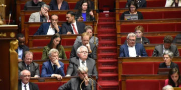 Immigration : l&rsquo;Assemblée rejette un texte demandant de dénoncer l&rsquo;accord franco-algérien de 1968