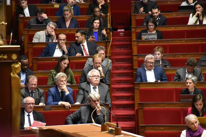 Immigration : l’Assemblée rejette un texte demandant de dénoncer l’accord franco-algérien de 1968