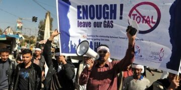 « Des marées noires en plein désert »: Une cinquantaine de Yéménites poursuivent en justice TotalEnergies