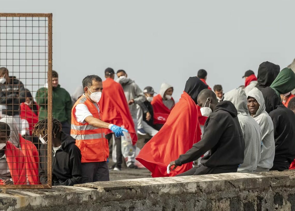 Canaries: plus de 6.000 migrants disparus en mer en 2023