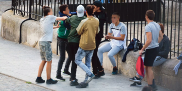 Mineurs marocains incités à voler à Paris: six Algériens condamnés
